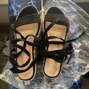 Brand new Lace up Platform Sandals. Never worn Size 8